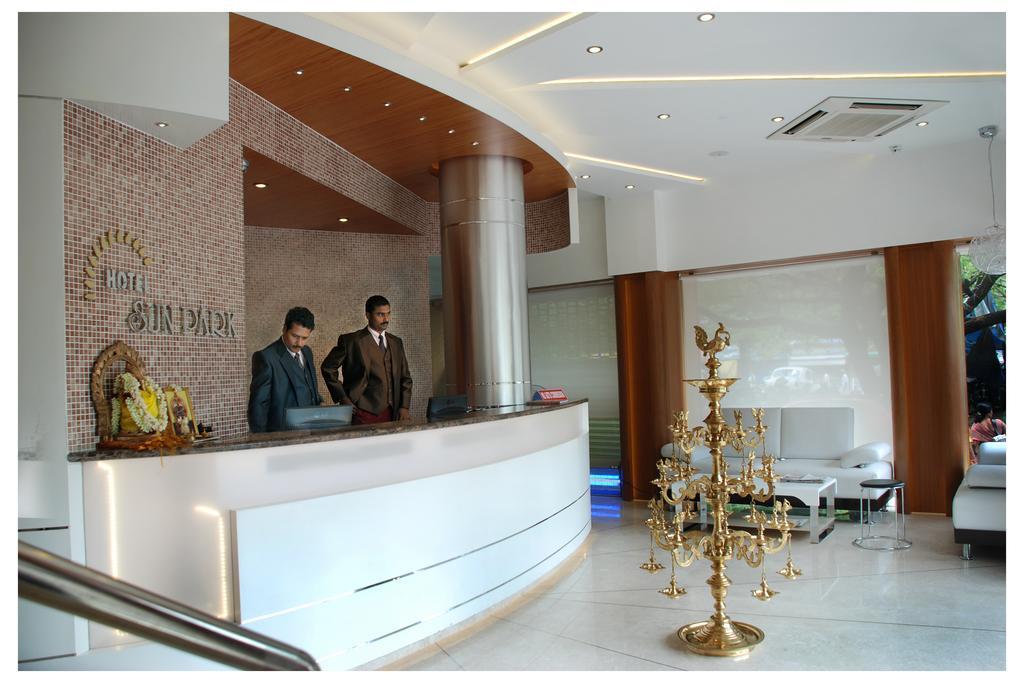 Hotel Sun Park Pondicherry Exterior photo