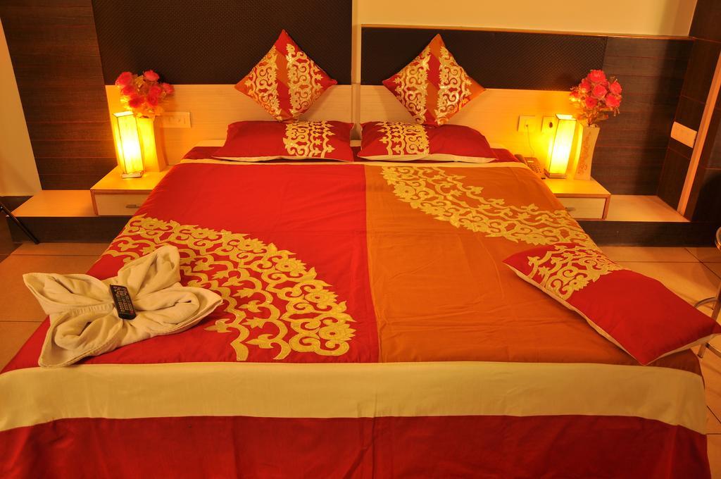 Hotel Sun Park Pondicherry Room photo
