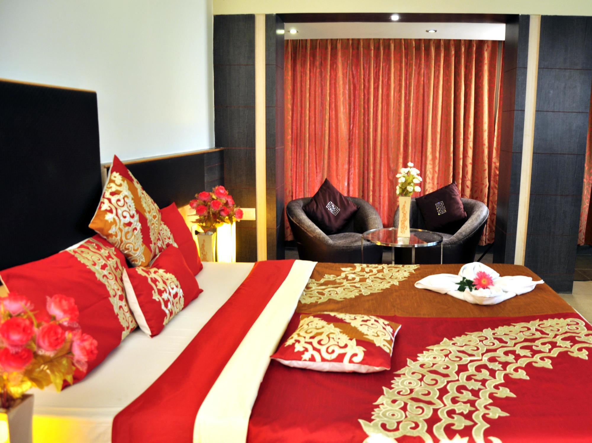 Hotel Sun Park Pondicherry Exterior photo