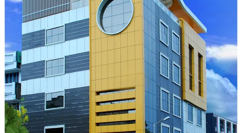 Hotel Sun Park Pondicherry Exterior photo